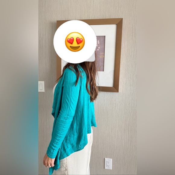 Designer top - Picture 2 of 11